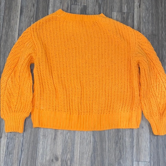 Orange knitted sweater - Picture 4 of 4